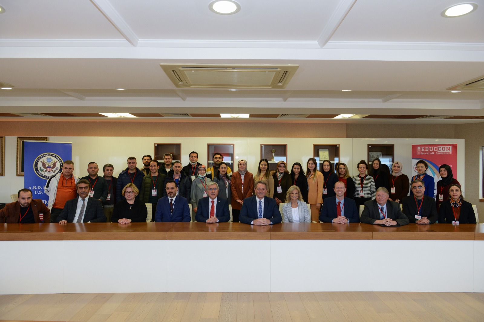 ABD Ankara Büyükelçisi Jeffry Flake ‘STE(A)M Unites Us’ Projesi Kapsamında Üniversitemizi Ziyaret Etti