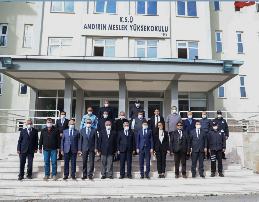 Ayva Günü Etkinliği Kapsamında Andırın’ı Ziyaret Eden Üniversitemiz Rektörü Can, İlçe Protokolü ve Andırın MYO Personeliyle Bir Araya Geldi