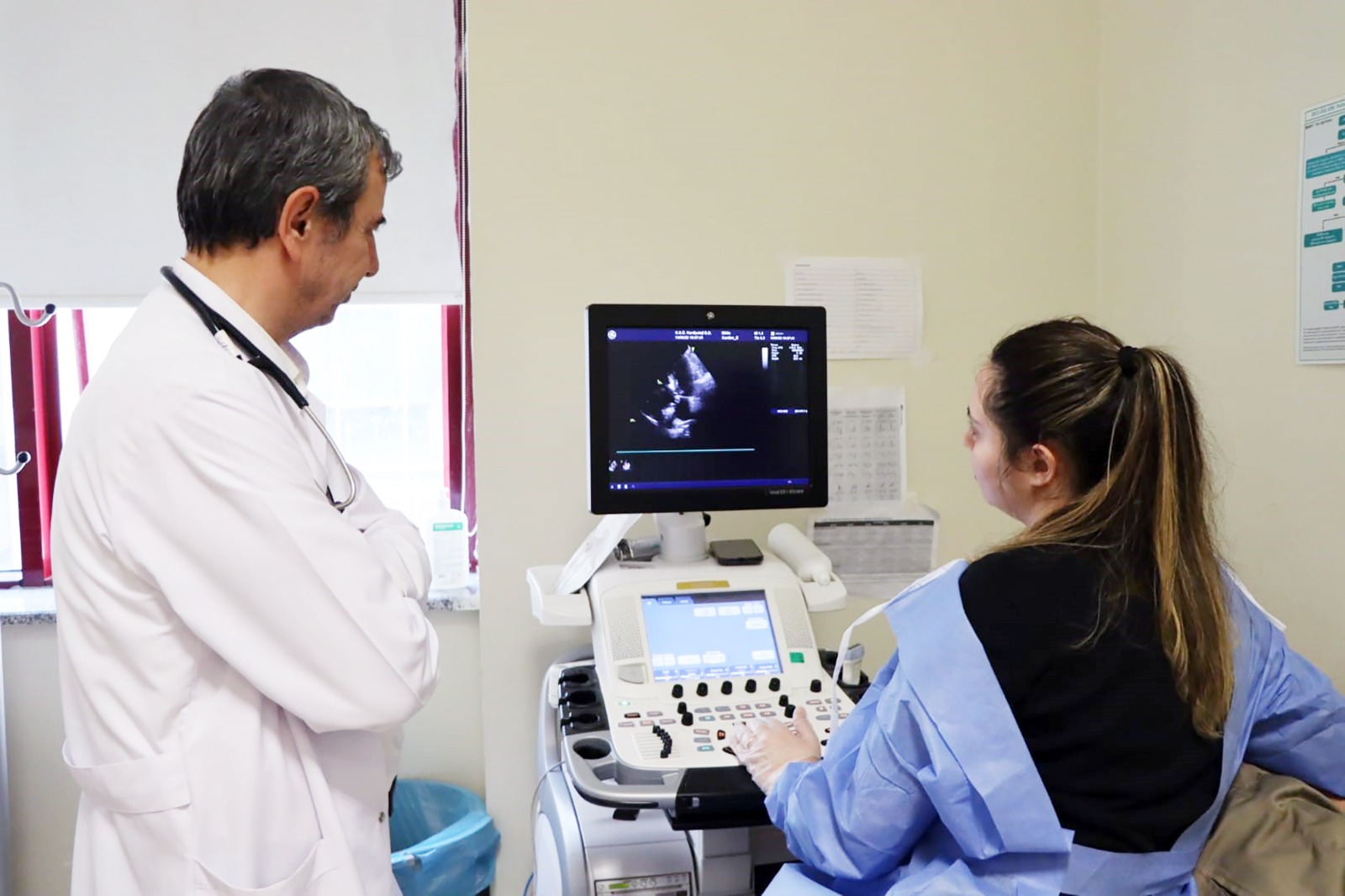 Üniversitemiz Tıp Fakültesi Öğretim Üyesi Doç. Dr. Ekrem Aksu’dan Kalp hastalarına ‘Sıcak Hava’ Uyarısı