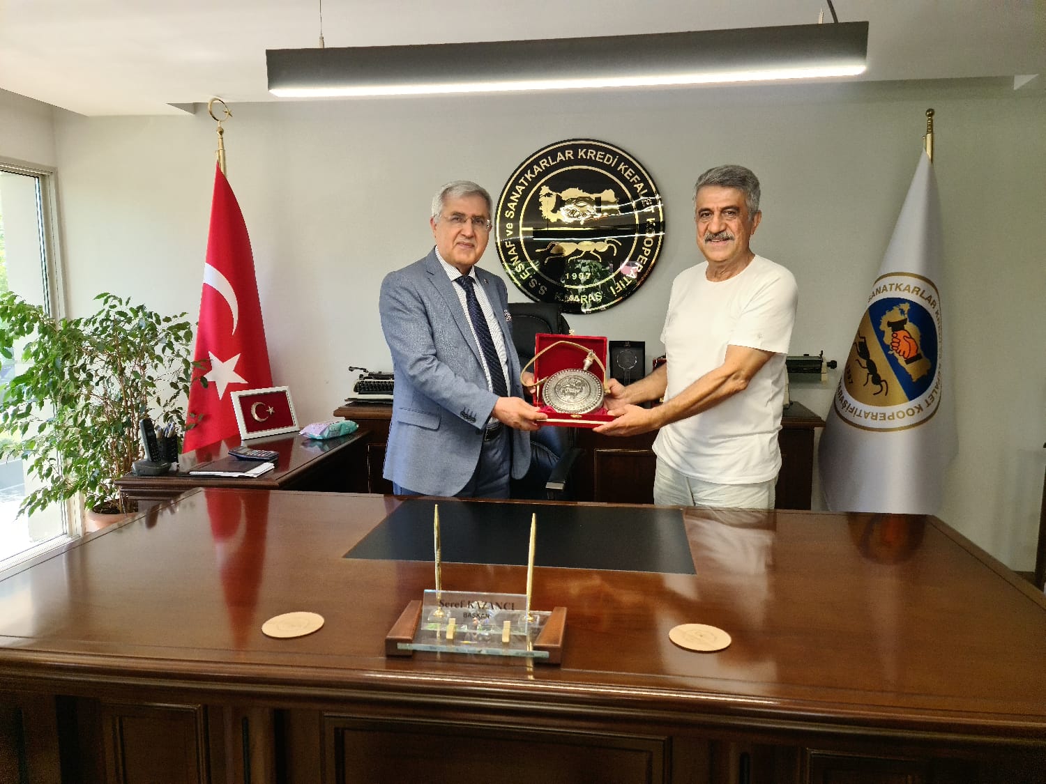 Üniversitemiz Rektörü Prof. Dr. Niyazi Can’ın Esnaflar ve Sanayicilerle İlgili STK’lara Yaptığı Ziyaretlerde Kurum ve Kuruluşlar Arası İş Birliği Konuları Ele Alındı