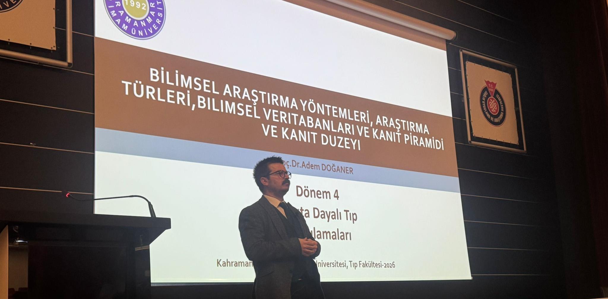 Dönem IV Öğrencilerine Kanıta Dayalı Tıp Uygulamaları Eğitimi