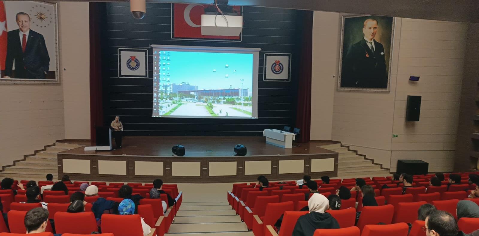 Dekan–İntörn Buluşması Gerçekleştirildi